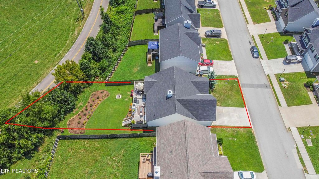 Photo of 8320 Day Valley Rd, Powell, TN 37849 (MLS # 1309957)