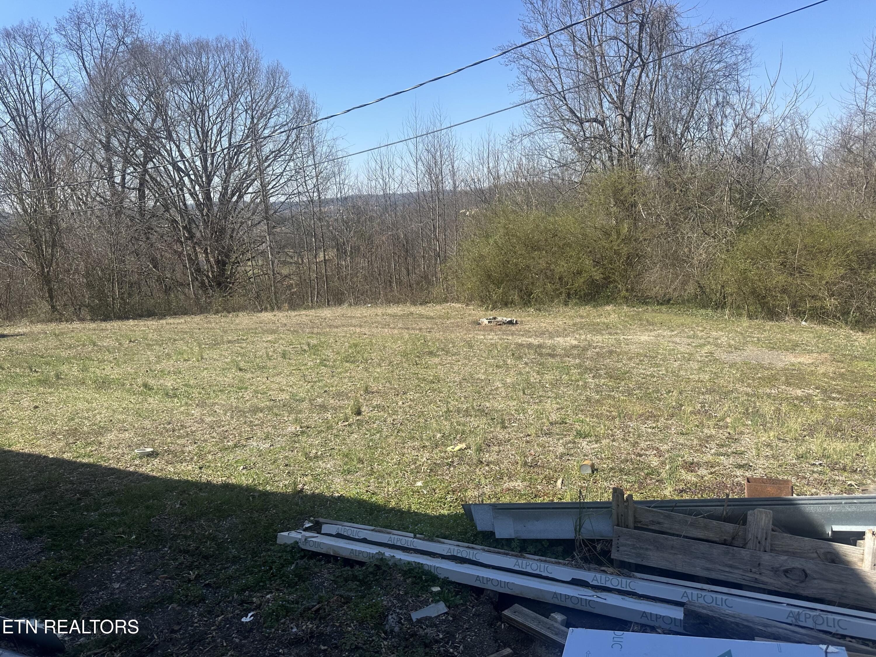 1053 Old Highway 68