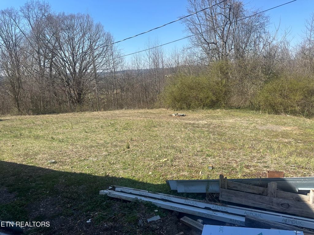 Photo of 1053 Old Highway 68, Sweetwater, TN 37874 (MLS # 1293187)