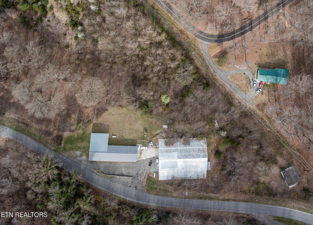 Photo of 1053 Old Highway 68, Sweetwater, TN 37874 (MLS # 1293187)