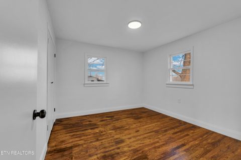 Tiny photo for 251 Country View Road, Crossville, TN 38571 (MLS # 1331111)