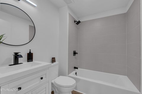 Tiny photo for 251 Country View Road, Crossville, TN 38571 (MLS # 1331111)