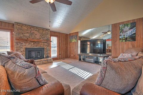 Tiny photo for 2480 Elk Way, Newport, TN 37821 (MLS # 1327739)