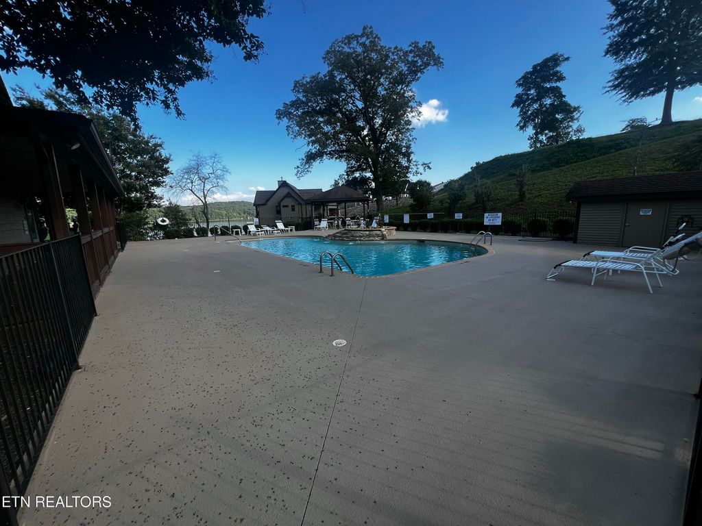 Photo of CREEKSIDE DR Drive, Harriman, TN 37748 (MLS # 1306102)