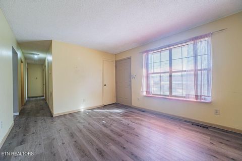 Tiny photo for 5917 W Pine Lane, Knoxville, TN 37909 (MLS # 1326395)