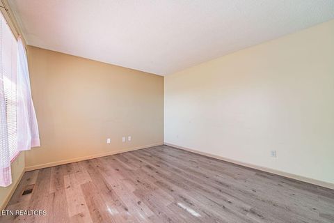 Tiny photo for 5917 W Pine Lane, Knoxville, TN 37909 (MLS # 1326395)