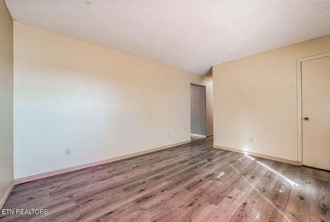 Tiny photo for 5917 W Pine Lane, Knoxville, TN 37909 (MLS # 1326395)