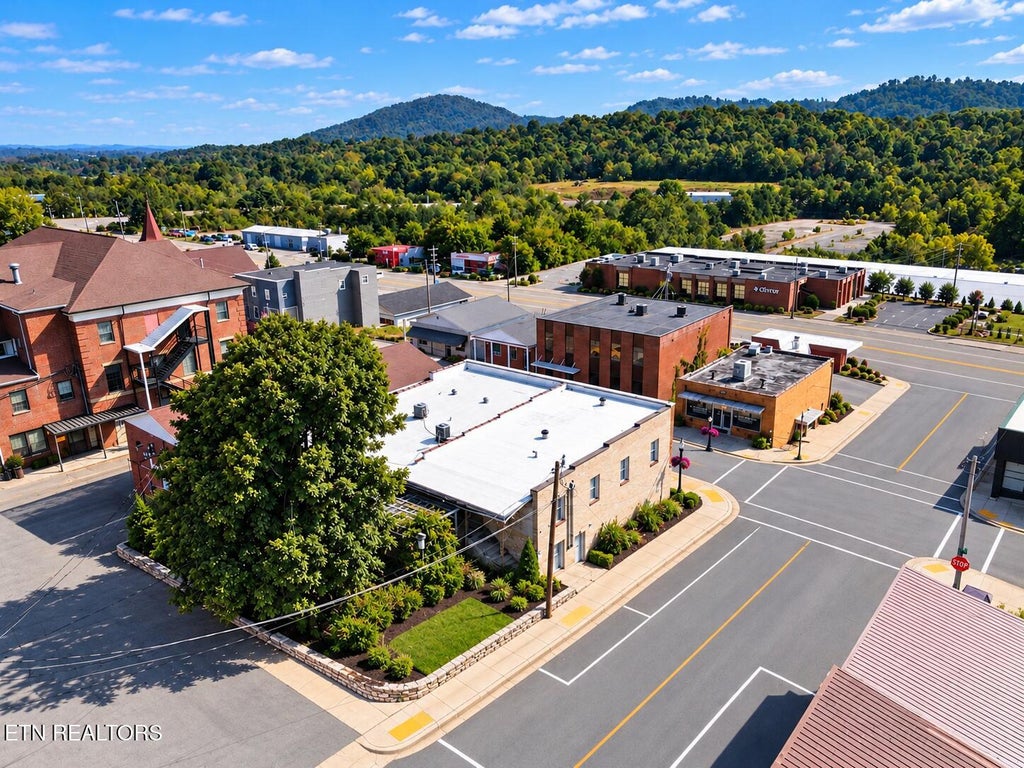 Photo of 1724 Main St #1-7, Tazewell, TN 37879 (MLS # 1357664)