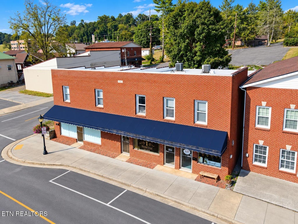 Photo of 1724 Main St #1-7, Tazewell, TN 37879 (MLS # 1357664)