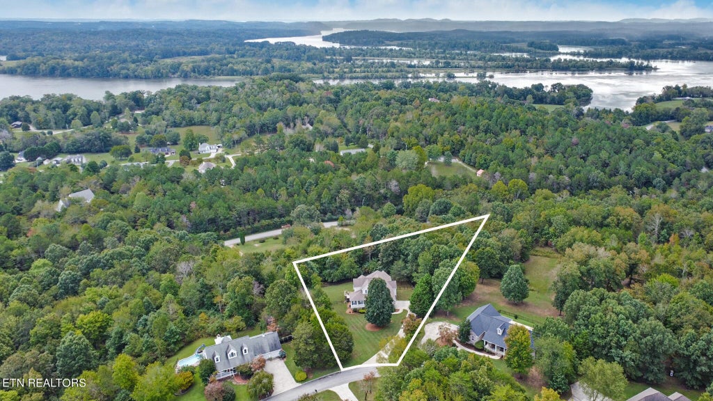 Photo of 199 Channel Pointe Drive, Dayton, TN 37321 (MLS # 1278644)