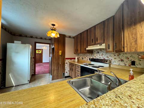 Tiny photo for 2510 Emoriland Blvd, Knoxville, TN 37917 (MLS # 1350090)