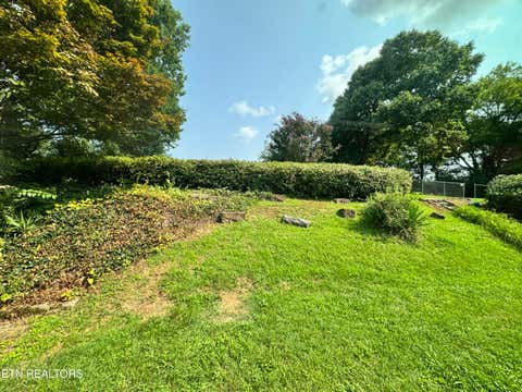 Tiny photo for 2510 Emoriland Blvd, Knoxville, TN 37917 (MLS # 1350090)