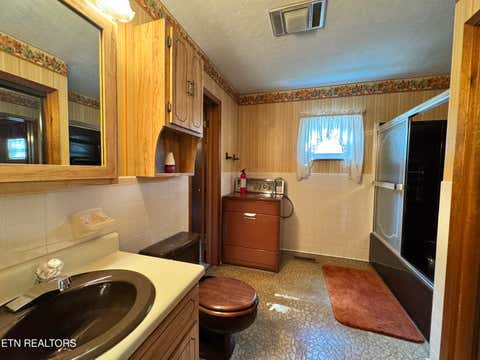 Tiny photo for 2510 Emoriland Blvd, Knoxville, TN 37917 (MLS # 1350090)