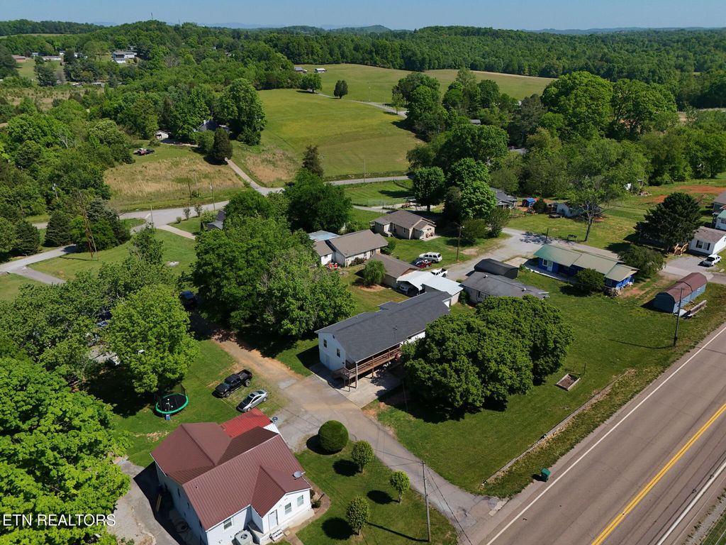 Photo of 8000 W Highway 11, Lenoir City, TN 37771 (MLS # 1338152)