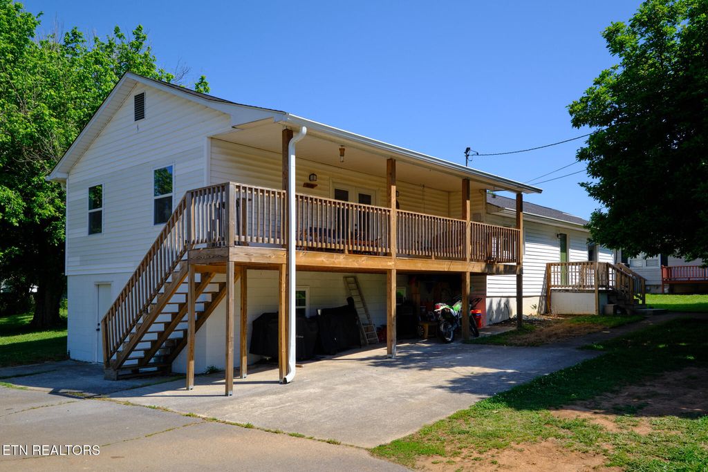 Photo of 8000 W Highway 11, Lenoir City, TN 37771 (MLS # 1338152)