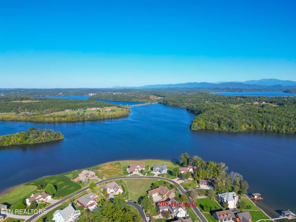 Photo of 208 Higoliya Tr, Vonore, TN 37885 (MLS # 1278830)