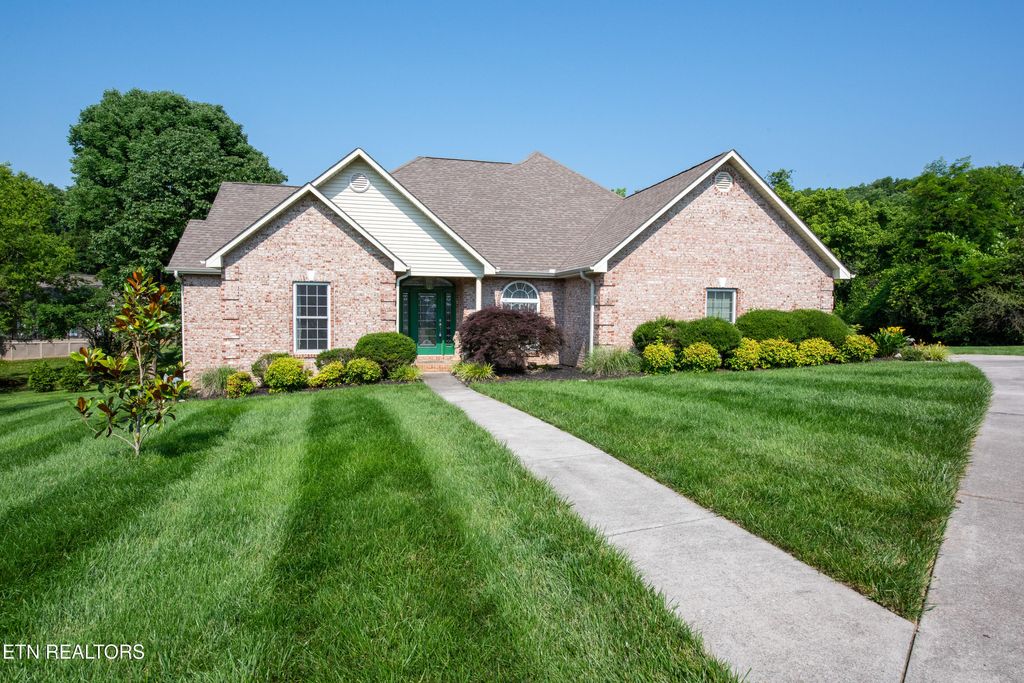 Photo of 210 Oologila Place, Loudon, TN 37774 (MLS # 1318252)