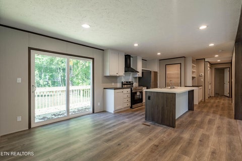 Tiny photo for 676 Clymersville Rd, Rockwood, TN 37854 (MLS # 1358357)