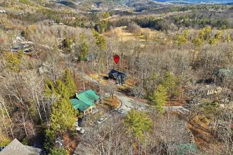 Tiny photo for 106 Fairway Circle, Townsend, TN 37882 (MLS # 1324616)