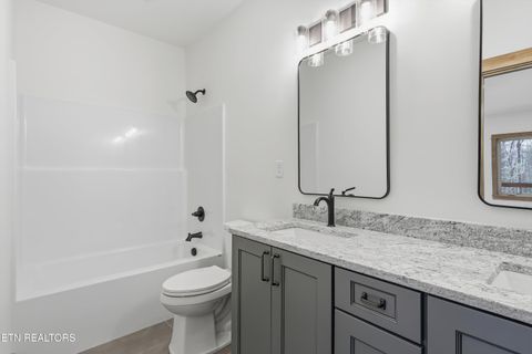 Tiny photo for 106 Fairway Circle, Townsend, TN 37882 (MLS # 1324616)