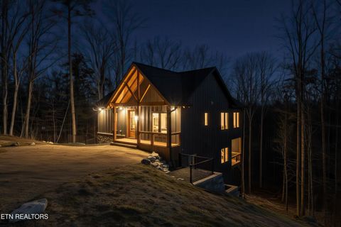 Photo of 106 Fairway Circle, Townsend, TN 37882 (MLS # 1324616)