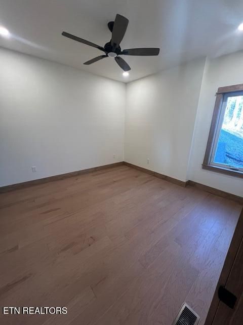 Tiny photo for 106 Fairway Circle, Townsend, TN 37882 (MLS # 1324616)