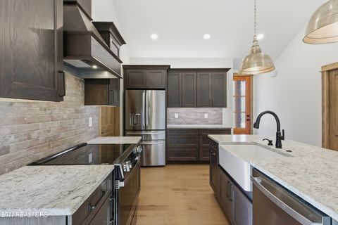 Tiny photo for 106 Fairway Circle, Townsend, TN 37882 (MLS # 1324616)