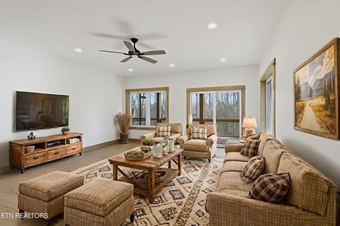 Tiny photo for 106 Fairway Circle, Townsend, TN 37882 (MLS # 1324616)