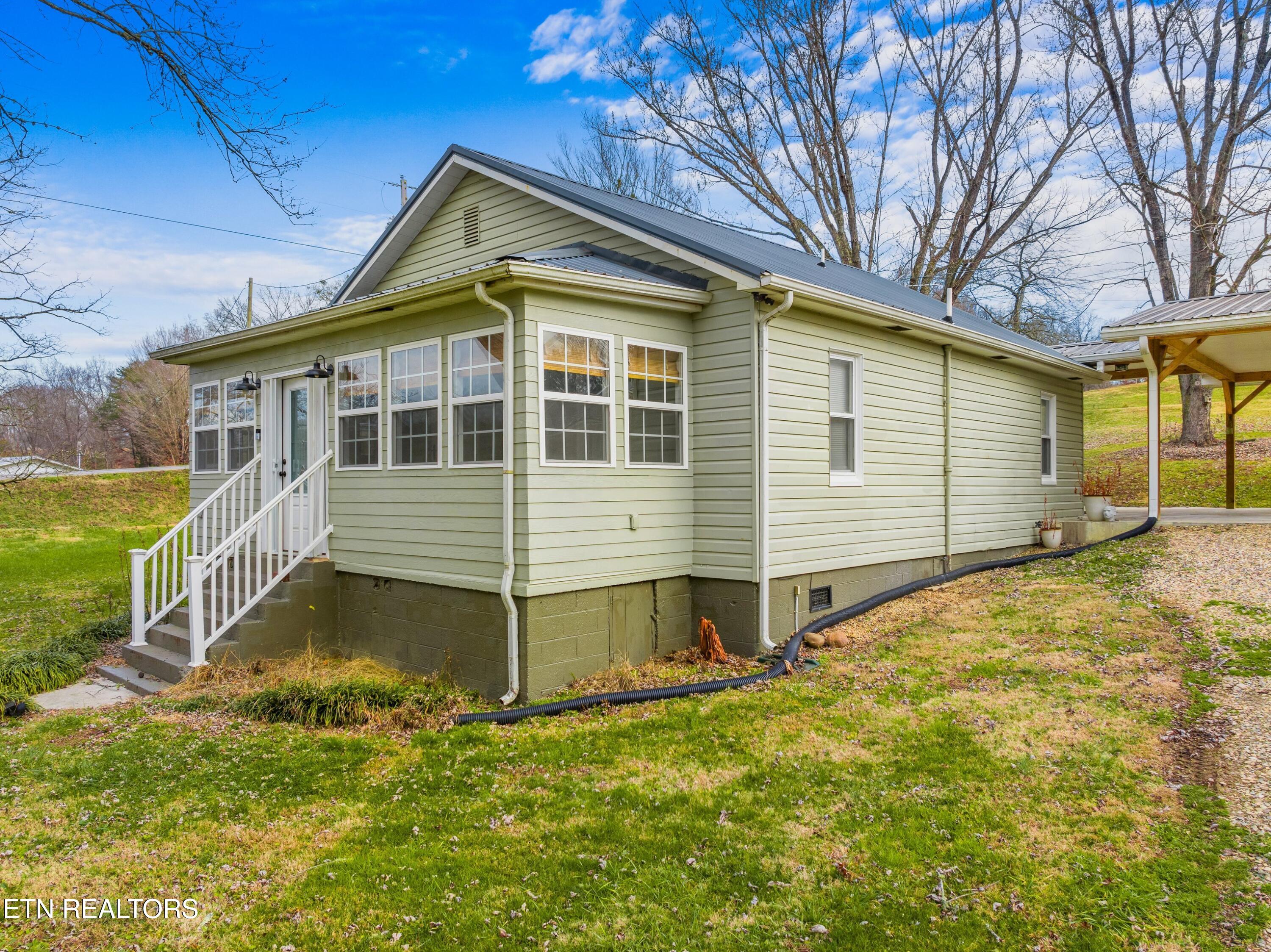 3569 Leadvale Rd