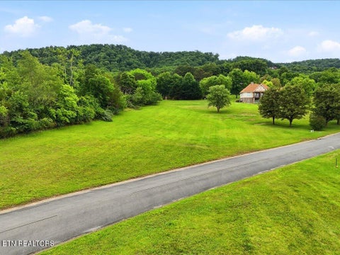 Tiny photo for 2014 Lake Vista Court, Mooresburg, TN 37811 (MLS # 1342690)