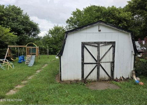 Tiny photo for 1514 Brown Ave, Jefferson City, TN 37760 (MLS # 1347993)
