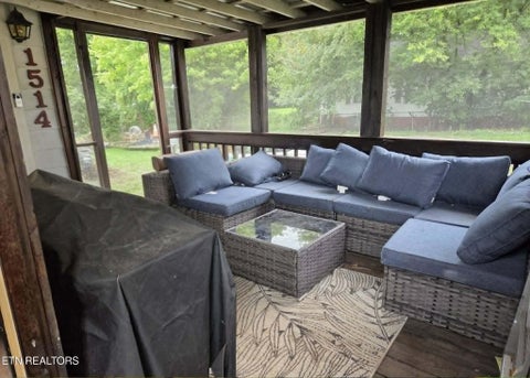 Tiny photo for 1514 Brown Ave, Jefferson City, TN 37760 (MLS # 1347993)