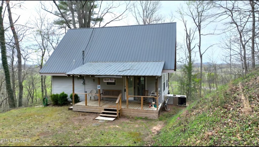 Photo of 6870 Tennessee 360, Tellico Plains, TN 37385 (MLS # 1335587)