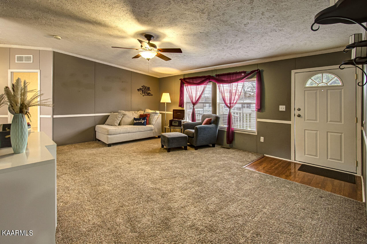 Photo 2 of 36 of 1126 Oakes Vista Way mobile home