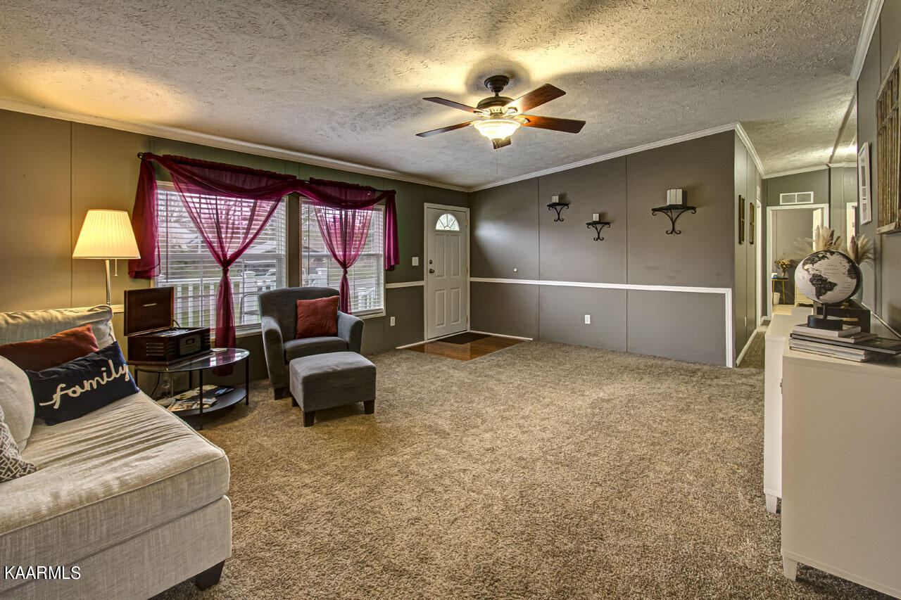 Photo 16 of 36 of 1126 Oakes Vista Way mobile home