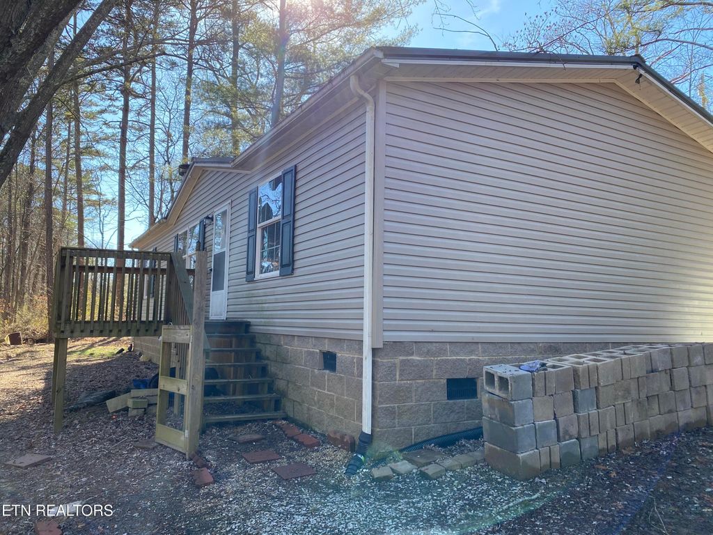 Photo of 105 Jackson Lane, Harriman, TN 37748 (MLS # 1289895)