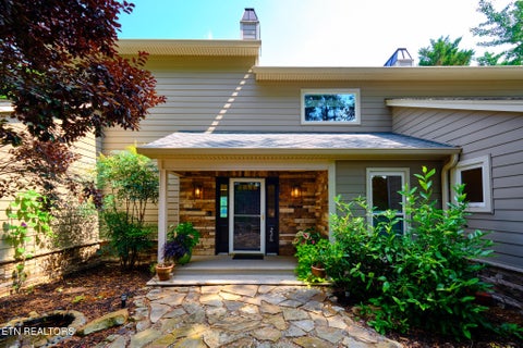Tiny photo for 226 W Cove Drive, Greenback, TN 37742 (MLS # 1347070)