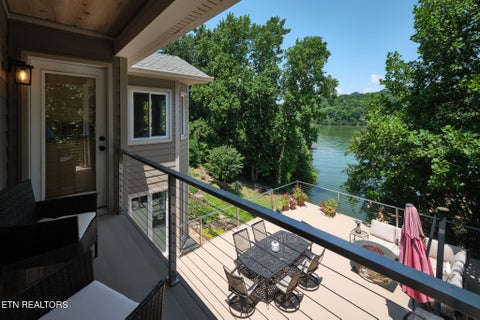 Tiny photo for 226 W Cove Drive, Greenback, TN 37742 (MLS # 1347070)