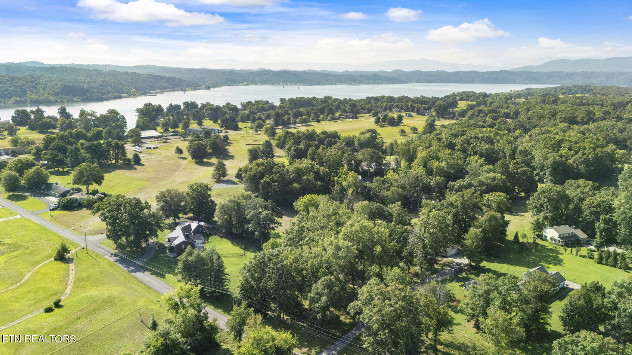 3447 Mountain View Lane