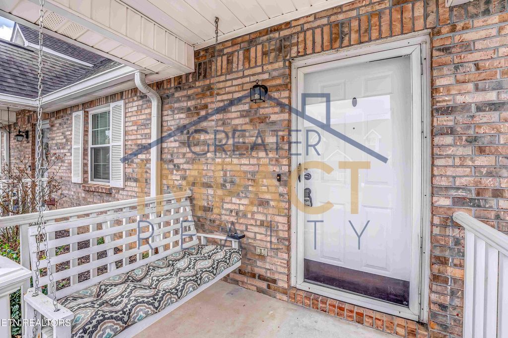 Photo of 1045 Blinken St, Knoxville, TN 37932 (MLS # 1330679)