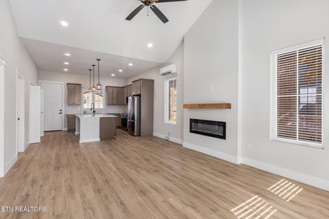 Tiny photo for 103 E Main St, Englewood, TN 37329 (MLS # 1327848)