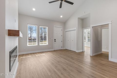 Tiny photo for 103 E Main St, Englewood, TN 37329 (MLS # 1327848)