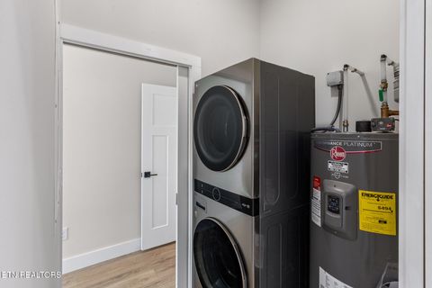 Tiny photo for 103 E Main St, Englewood, TN 37329 (MLS # 1327848)