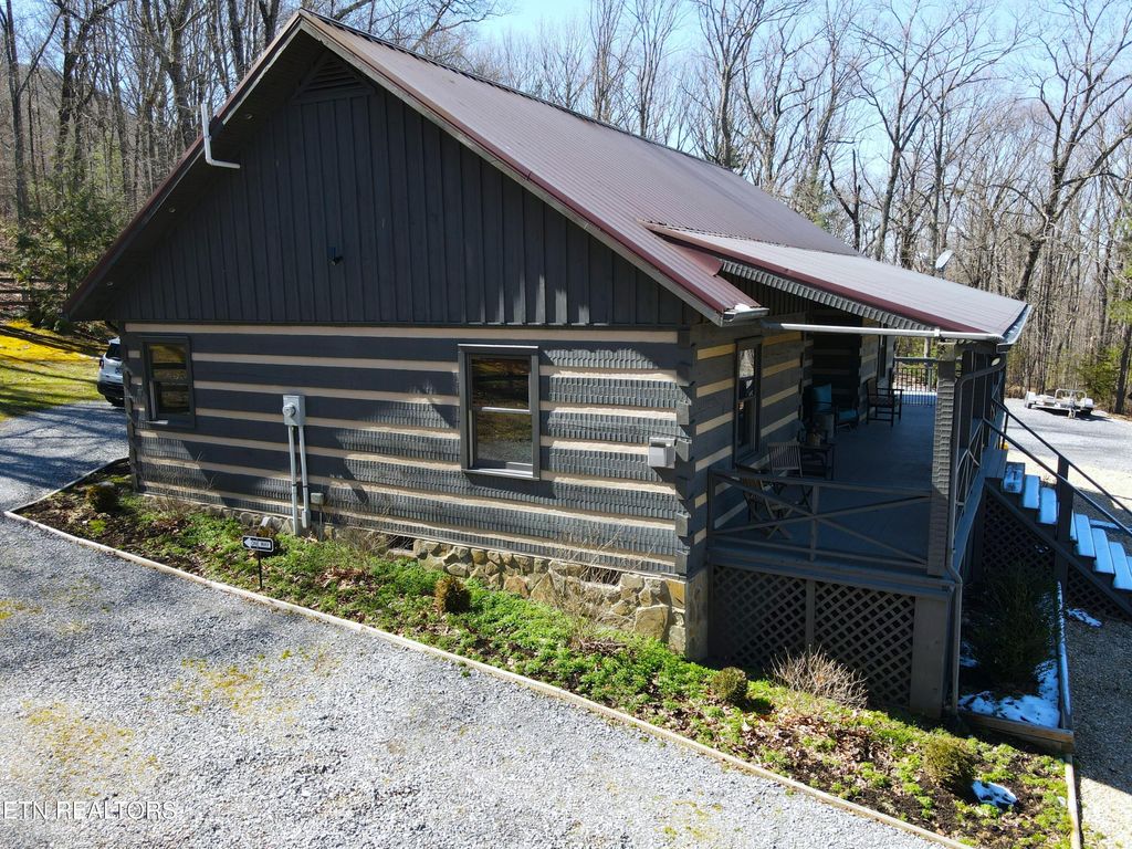 Photo of 990 Luna Way, Parrottsville, TN 37843 (MLS # 1291090)