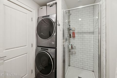 Tiny photo for 353 Ogden St #203, Knoxville, TN 37917 (MLS # 1320190)