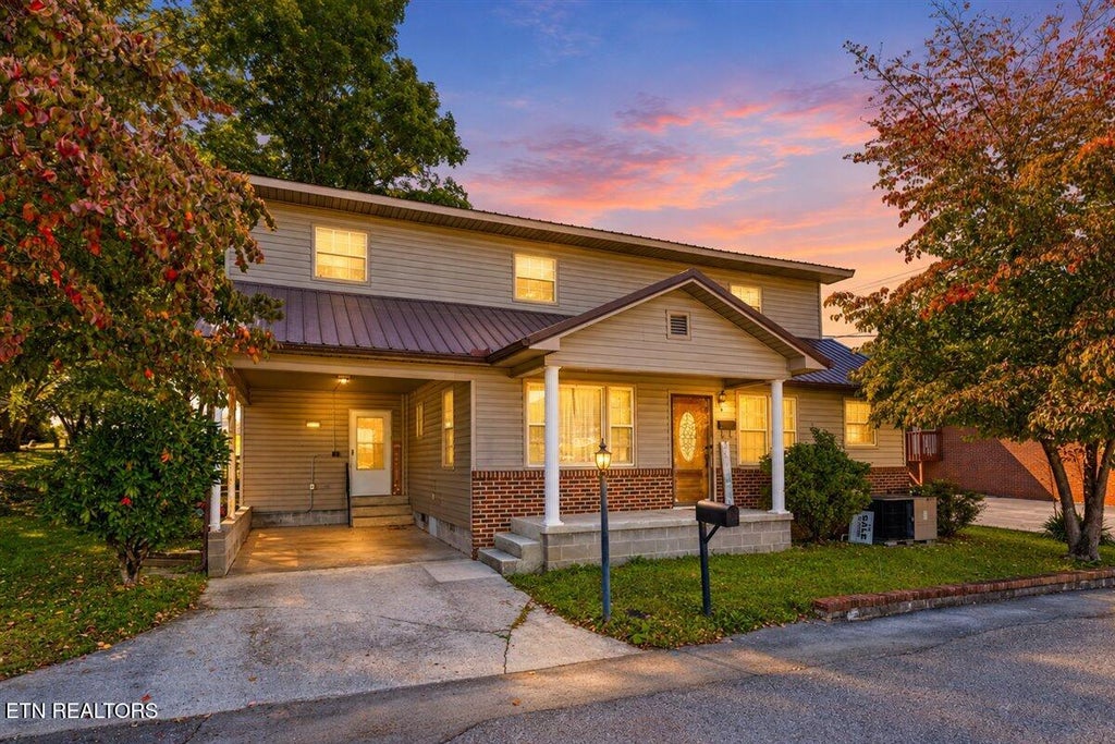 Photo of 104 Rich Lane, LaFollette, TN 37766 (MLS # 1358471)