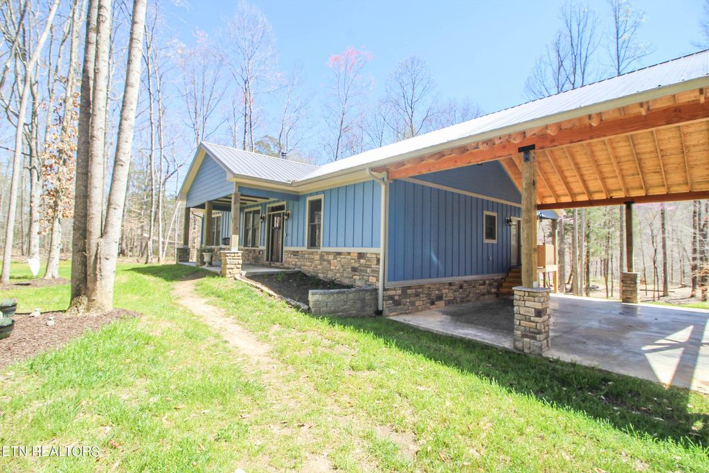 Photo of 125 Fern Rd, Maynardville, TN 37807 (MLS # 1258558)