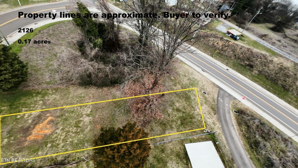 Photo of 2126 Tennessee Ave, Knoxville, TN 37921 (MLS # 1330413)