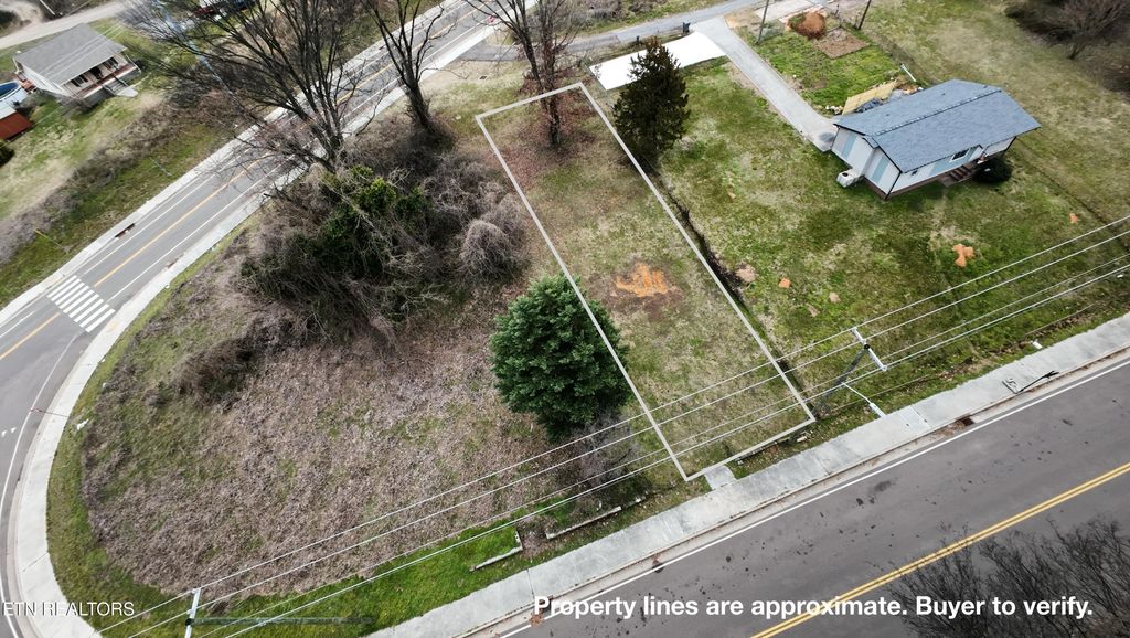 Photo of 2126 Tennessee Ave, Knoxville, TN 37921 (MLS # 1330413)