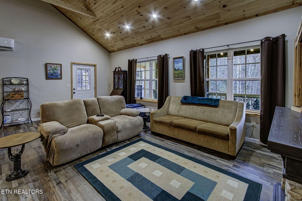 Photo of 1040 Old Bald River Rd, Tellico Plains, TN 37385 (MLS # 1278188)